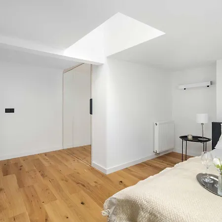公寓 Stylish With A Mezzanine Near The Market Square By Renters *